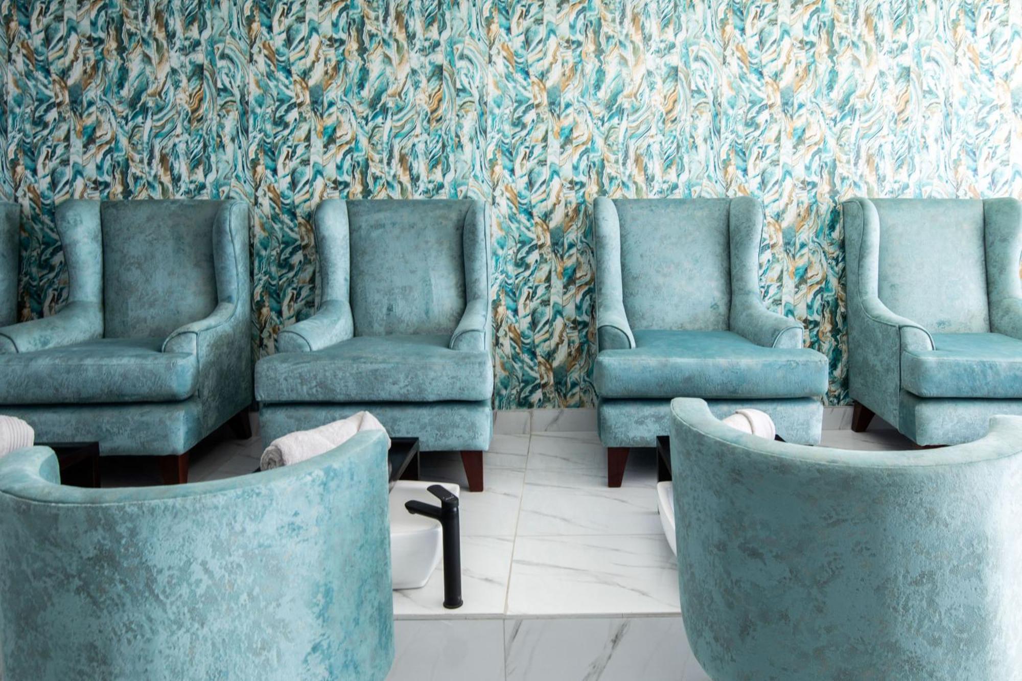Dolphin Bay Boutique Hotel And Spa ポート・エリザベス エクステリア 写真